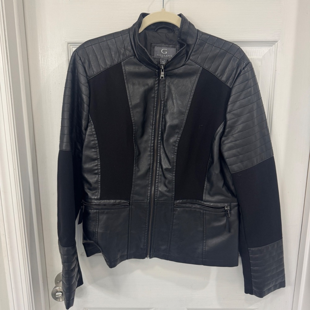 Gallery NY Women's Large Faux Leather Biker Zip Up Jacket